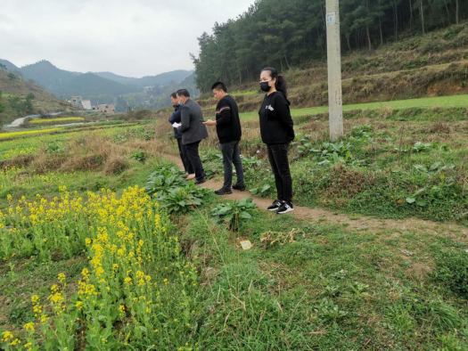 奏响驻村扶贫"三步曲" 强根基助脱贫促发展 ——记惠水县好花红镇清水